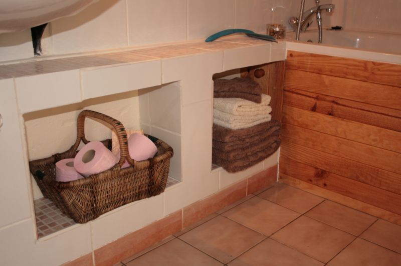 Bathroom, Chardonneret Bathroom