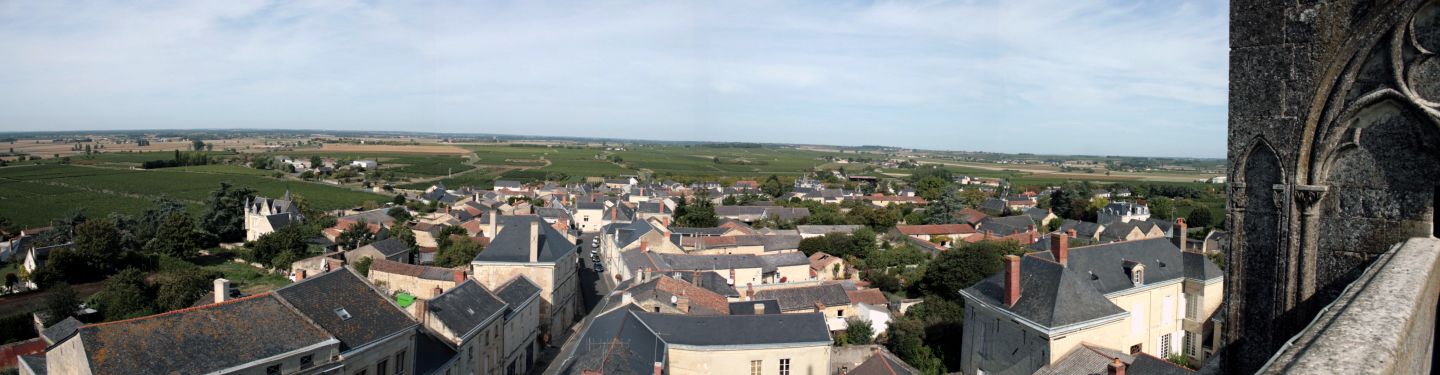 A panoramic view of the village,
taken from the bell tower of the magnificent church. Wine